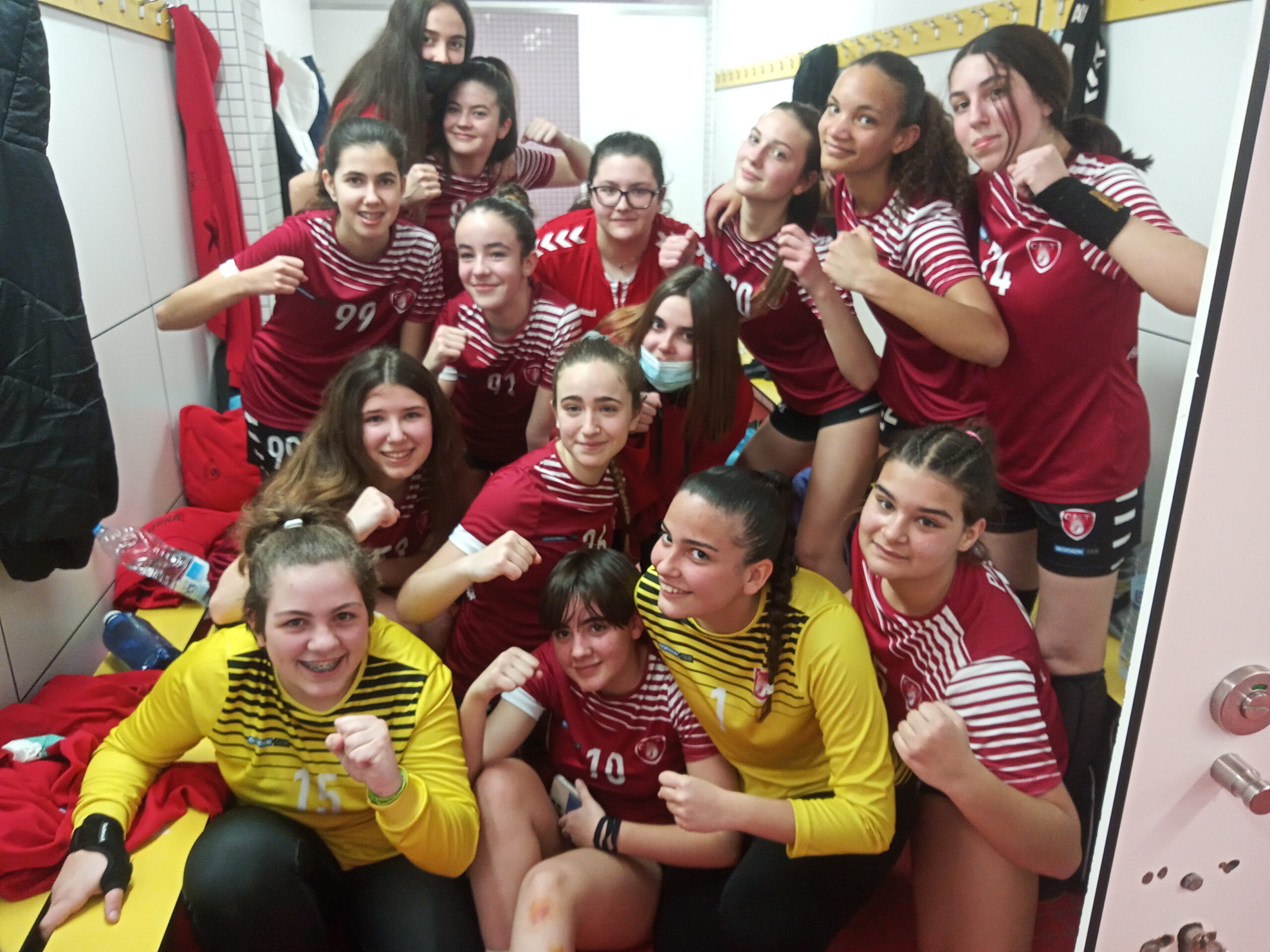 Club Handbol Terrassa Cadet Femení Negre